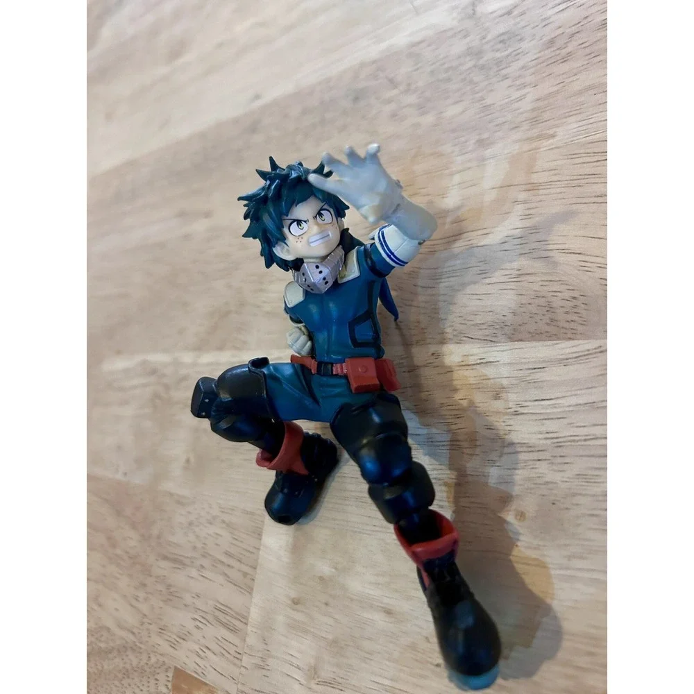 My Hero Academia Lot: BANPRESTO Katsuki Bakugo & Izuku Midoriya Figures & Alien